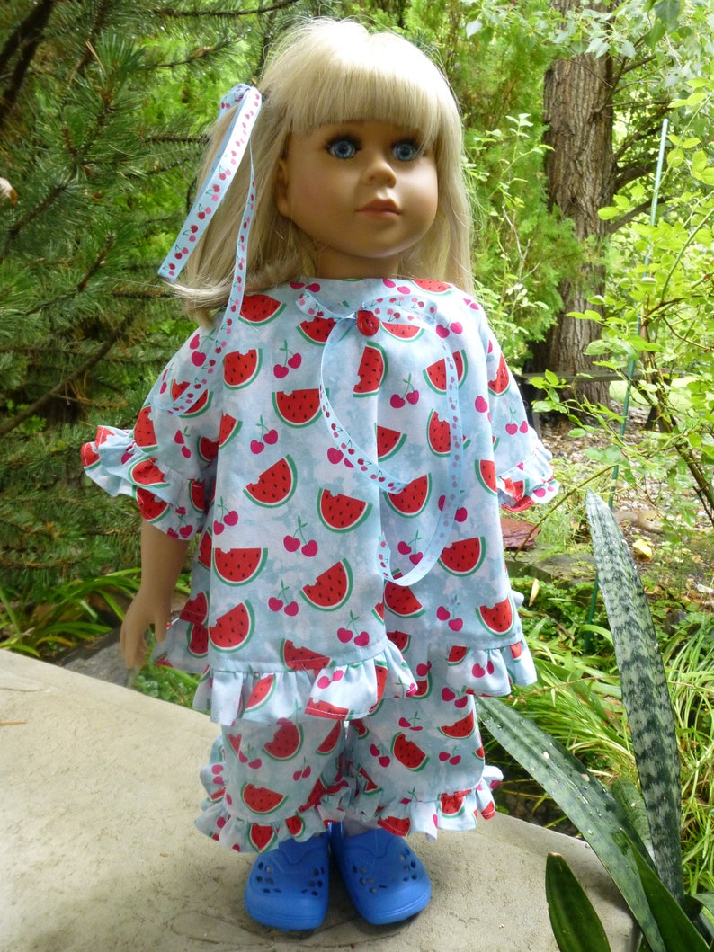 simple doll set
