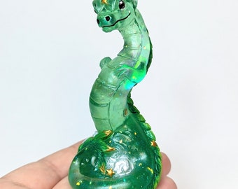 Emerald Green Lucky Stars Eastern Peep Dragon figurine Noodle dragon