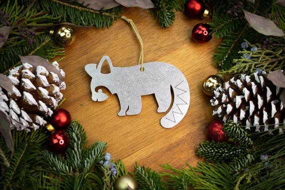 Turning Metal Ornaments: Craft Elegant Decor!