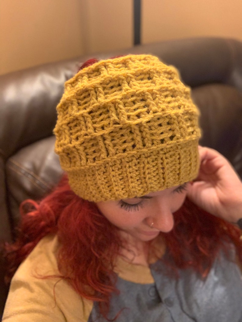 Steeple Ear Warmer Crochet Pattern image 3