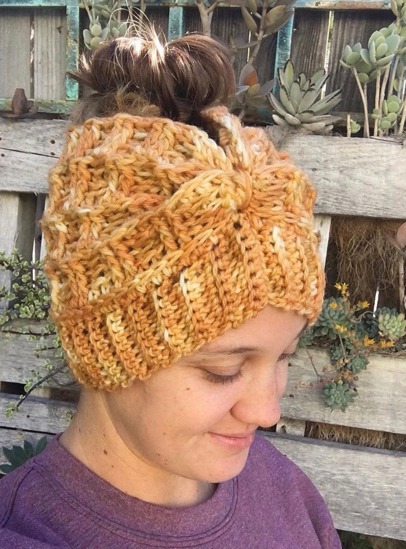 Steeple Ear Warmer Crochet Pattern image 7