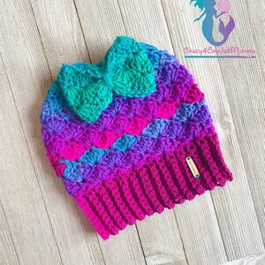 Mermaid Dreams Messy Bun Beanie w/ Bow Pattern image 7