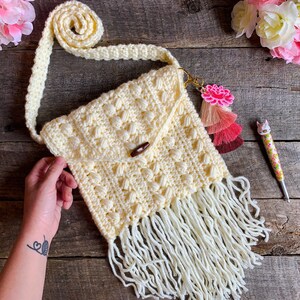 Bohemian Chic Crochet Purse Pattern image 7