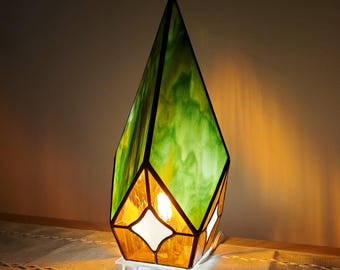 Stained Glass Diamond Table Lamp