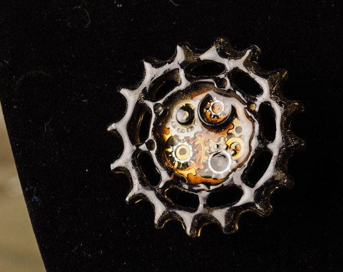 Resin Bike Cog Brooch