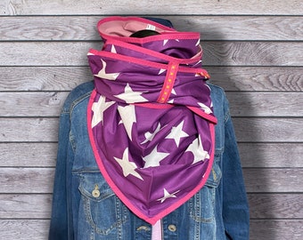 Berry triangular scarf XXL, light cotton scarf with stars