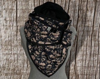 Skull triangular scarf with two carrying sides, black reversible scarf