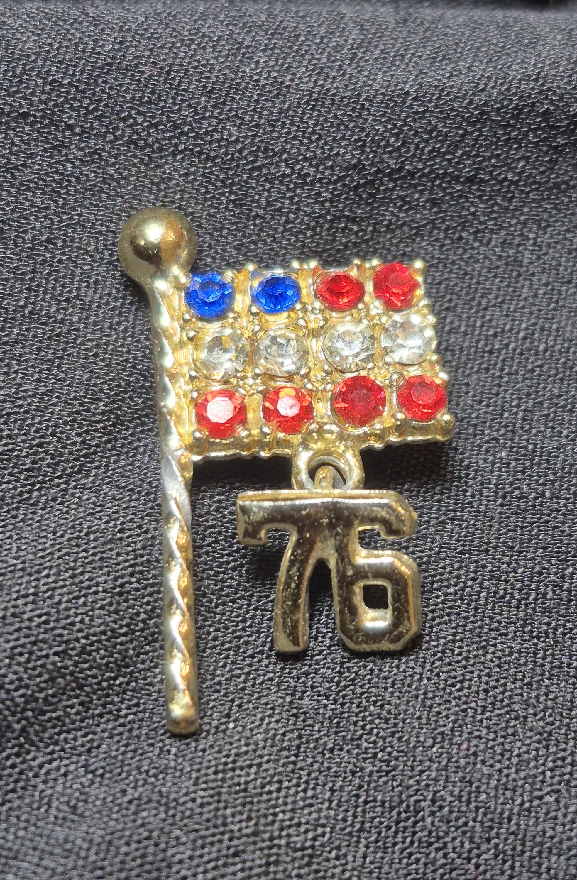Bicentennial Pin - Etsy
