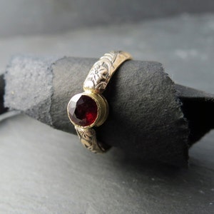 Custom Gold Filled Pet Ash Memorial Ring