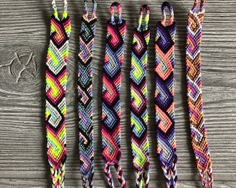 CLEARANCE: Origami Pattern Friendship Bracelet