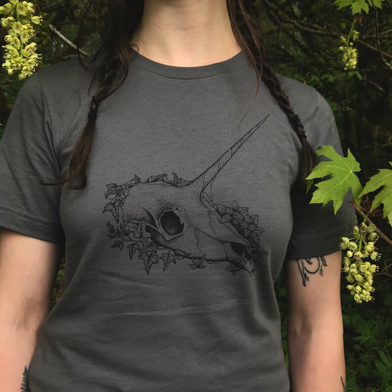The Last Unicorn // T shirt // Hand Pulled Screen Print // The image 0