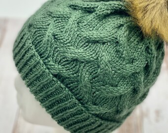 Grace Gardens Cap  | Knitting Pattern | Cables | Beginner