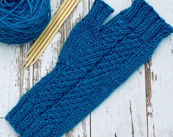 Blueberry Vineyard  | Knitting Pattern | Cables | Beginner