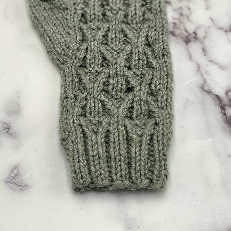 Decision Tree Mittens | Knitting Pattern | Cables | Beginner - Etsy