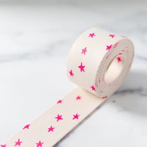 Starry Webbing: Natural in Pink 1 1/2 Starry Webbing: Natural in Pink 1 1/2