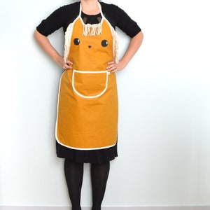 Women apron mustard yellow lion shape Oeko-Tex coated cotton. Cute lion apron for woman . Handmade. image 2