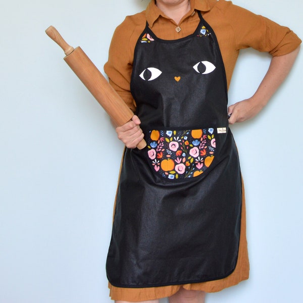Women apron - black cat shape - Oeko-Tex coated cotton. Cute cat apron for woman . Handmade.