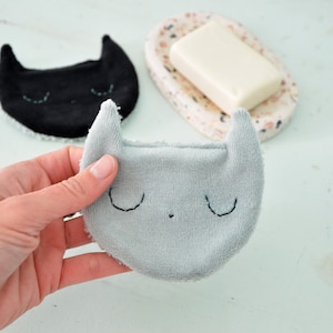 Reusable make up pads/ eco friendly cotton rounds/ washable cotton pads/ makeup remover/ cat shape/ baby washable pads/