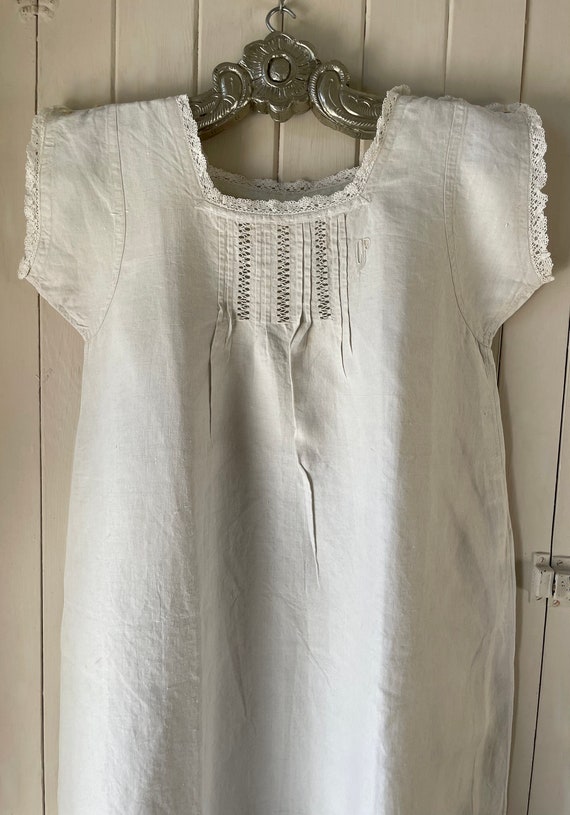antique French linen and lace nightgown ~ CP mono… - image 2