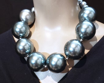 Pearl Necklace 40mm Oversized Huge Gray Grey Pearl Statement Chunky Pearl Wedding Jewelry Plus Size Runway Big Pearl