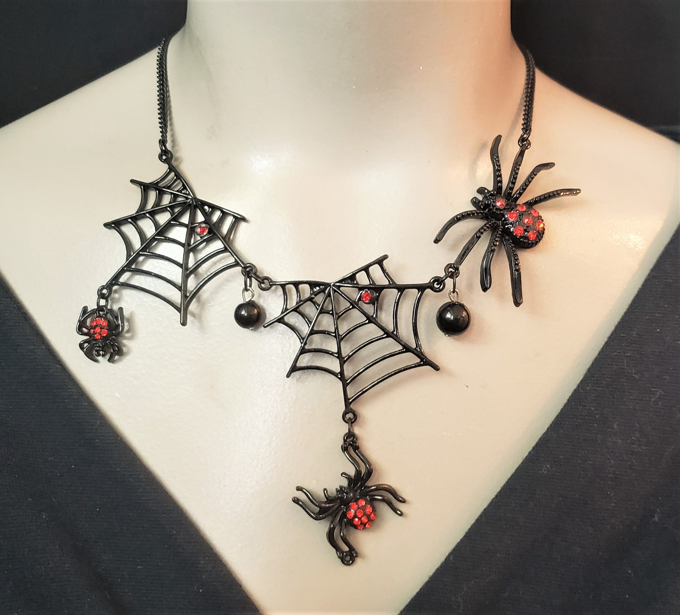 Spider Necklace Halloween Necklace Black Widow Spider Etsy