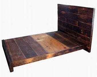 Low Platform Bed - Colonial Style Reclaimed Barn Wood Bed- Queen Size Bedroom Furniture,Handcraft Item.