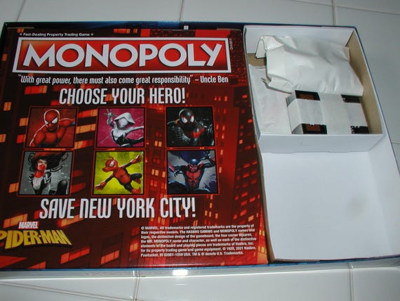 Monopoly SPIDER-MAN Edition Board Game - Complete, Never Played