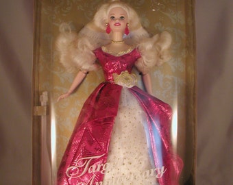 Target 35th Anniversary Barbie  - Mattel 16485  (1994) - NRFB - Barbie Doll