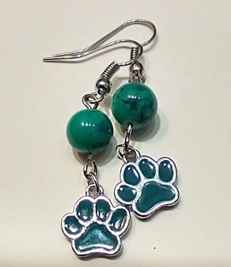Free Free Paw Print Earring Svg Free 88 SVG PNG EPS DXF File