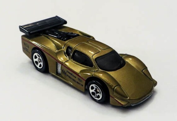 hot wheels gt racer