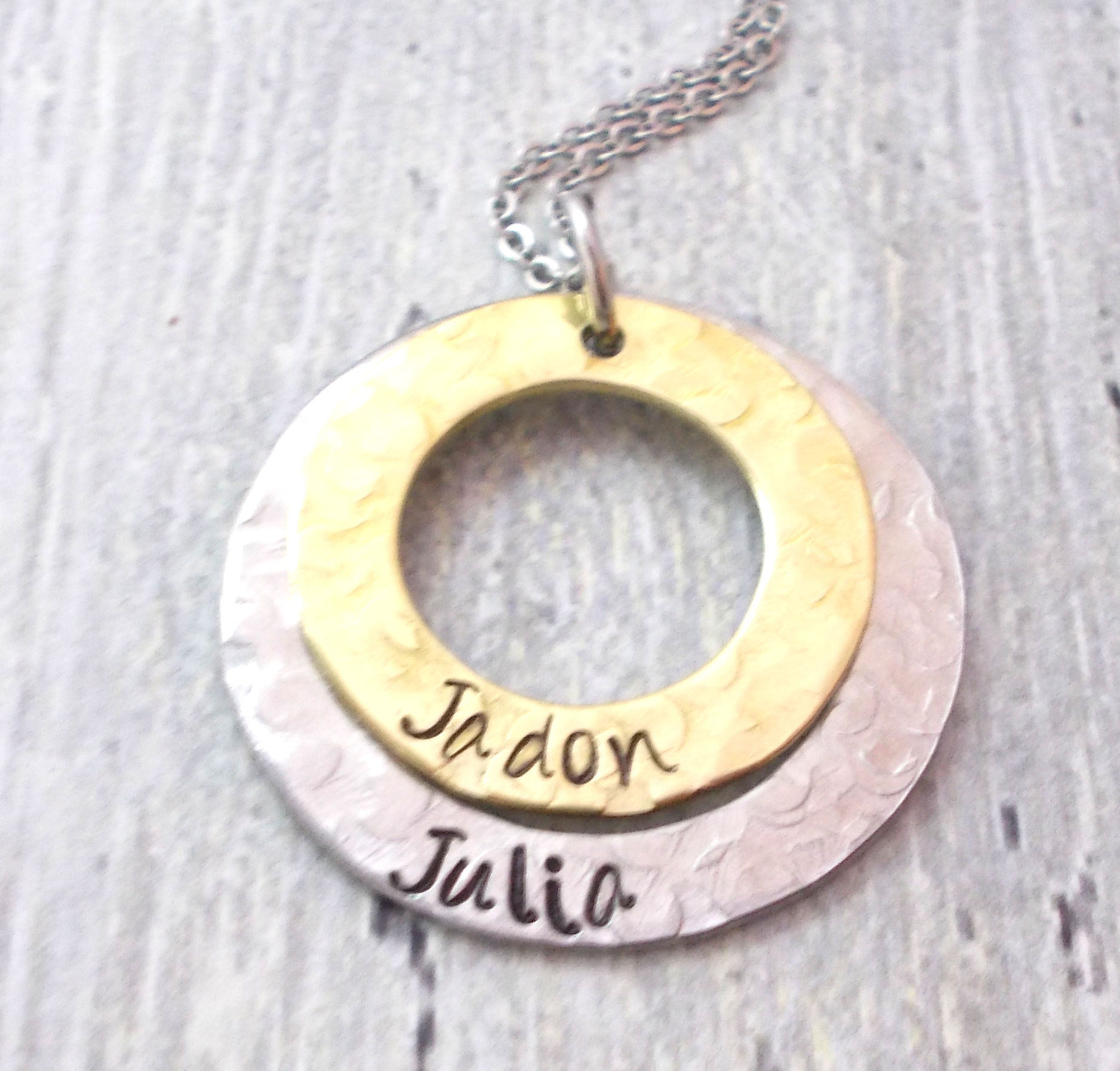 personalized name necklace anniversary