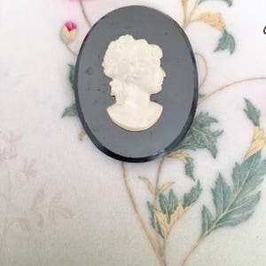 1 pc. gema vintage de 30 x 40 mm, cabeza femenina, cameo, gema, vidrio, cabujón de cameo (No.4)blanco y negro, hematita, brillante-mat-perlmutt