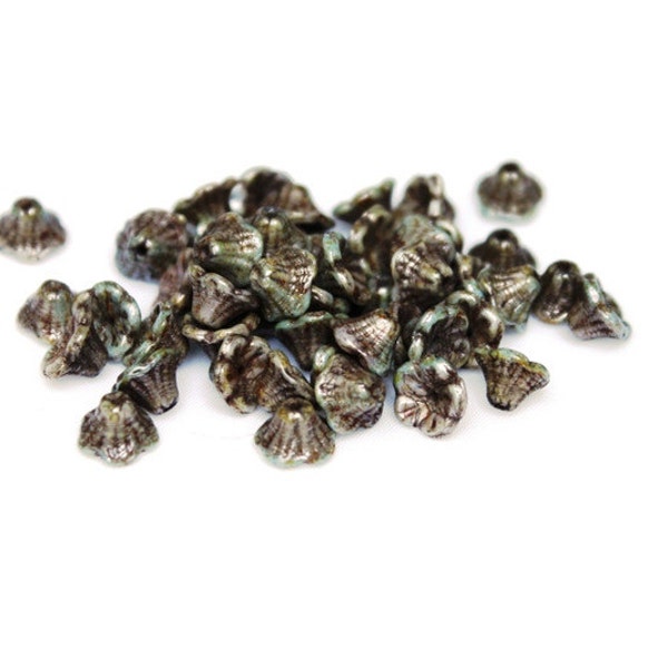 50 St. Trichterblüten 5x8 mm Opak Oliven Bronze Blumen beads flower