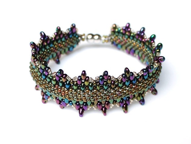 40 Dragon Scale Crochet Patterns: Unleash Your Creativity with Unique Designs! 38 Instructions Crochet Bracelet "Dragon Scales" Bead