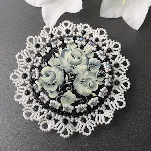 PDF 説明書 ブローチ ペンダント「クルジェヴニザ」刺繍チュートリアル フローラル レース ボヘミアン シャビー サラグロ DIY ジュエリー パーティー