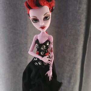 Halloween dress for Monster High doll, generation 1 and 2, hand-sewn