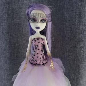 Halloween dress for Monster High doll, generation 1 and 2, hand-sewn