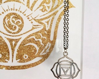 Chakra Anhänger Halskette an einer schwarzen oder silbernen Kette, verschiedene Chakren verfügbar, perfektes Yoga spirituelles Geschenk