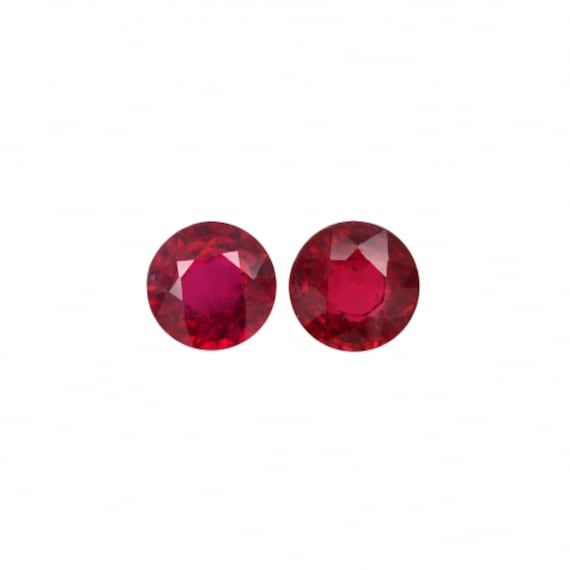 Rubis Cabochon Traité De Madagascar - 1,15 Carats, Ovale/poire, Couleur Rouge, Translucide