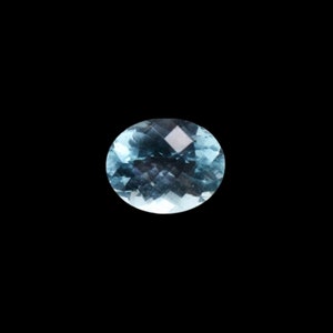 Aquamarine Oval Shape 11.8x9.5mm Single Piece 4.13 Carat, March Birthstone, Beautiful Sky Blue Color, Faceted Checkerboard Top (35335)
