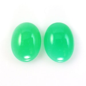 Chrysoprase Cabs Oval 16x12mm Approximately 16 Carat Matching Pair, Green Color Cabochon, Flat Bottom, For Earrings Making  (5861)