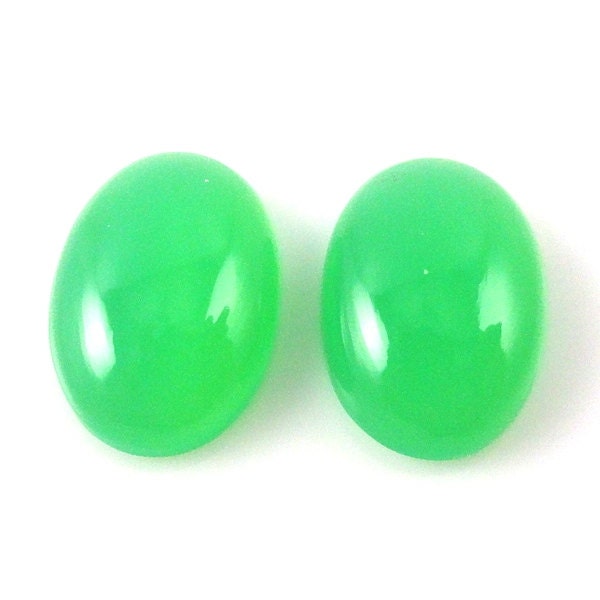 Chrysoprase Cab Oval Shape 18x13mm Approximately 20 Carat Matched Pair, Vibrant Green Color, Flat Bottom Cabochons For Earring Making (4151)