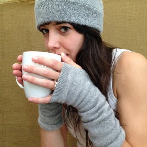 cashmere fingerless gloves