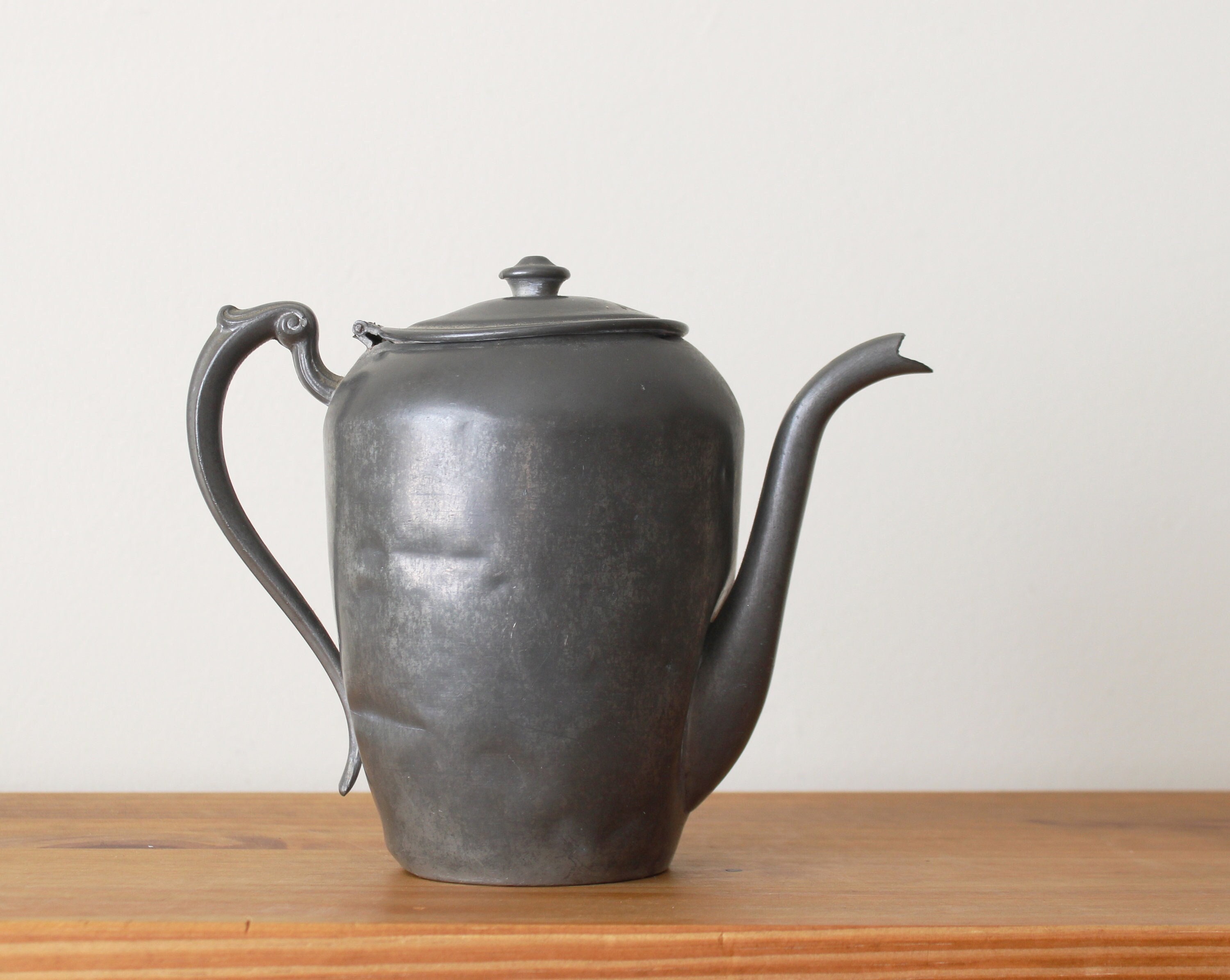 Vintage Pewter Teapot and Coffee Pot. Set of Two Beautifully Detailed –  Anything Discovered