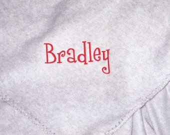 Manta polar bordada personalizada