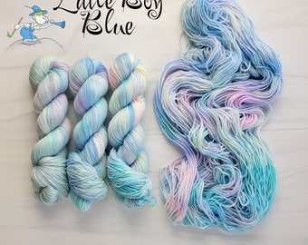 Blue Barn Fiber - Hand Painted Yarn and Fiber for spinners and felters