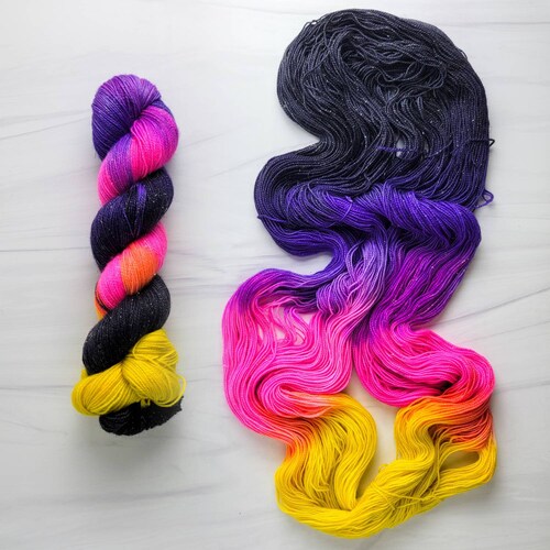 Worsted Weight Yarn Hand Dyed Speckled Superwash Merino Etsy