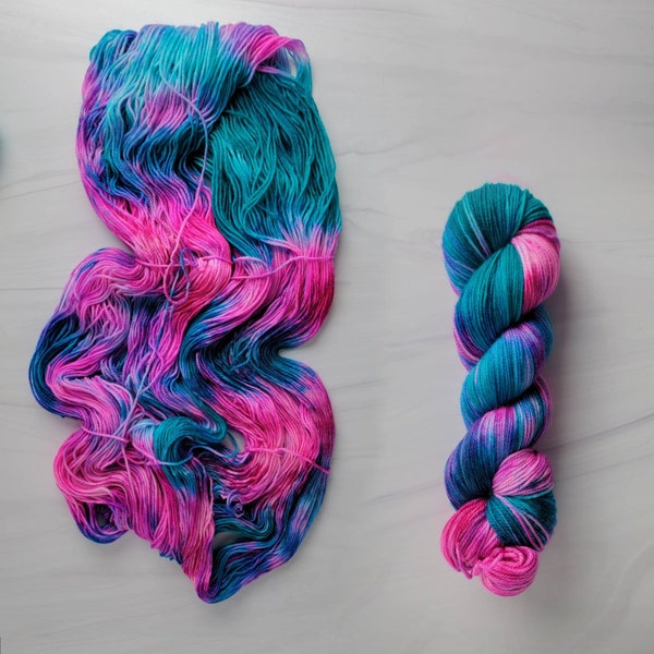 Mermaid Fingers - Hand Dyed Deconstructed Variegated Yarn - lace fingering worsted dk or bulky yarn- aqua turquoise blue and fuchsia pink