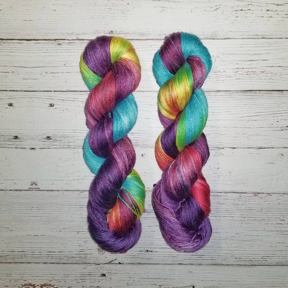 Wanderlust - Hand dyed yarn Merino Fingering purple red rainbow