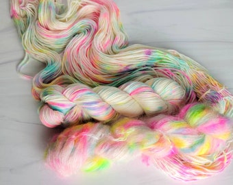 Little Unicorns -  on cloud base 150g super bulky